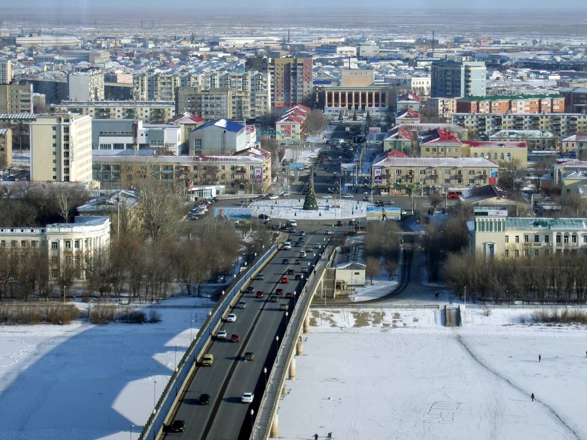 Город атырау казахстан. Атырау. Г Атырау Казахстан. Атырау центр города. Казахстан гор Атырау.