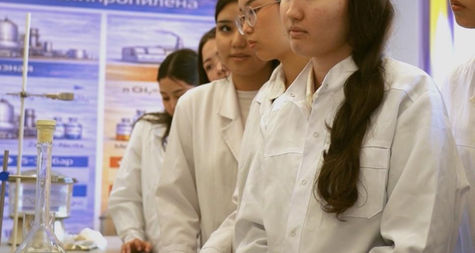 Атырауда қалдықтардан экологиялық таза қаптама жасау жобасы жүзеге асуда