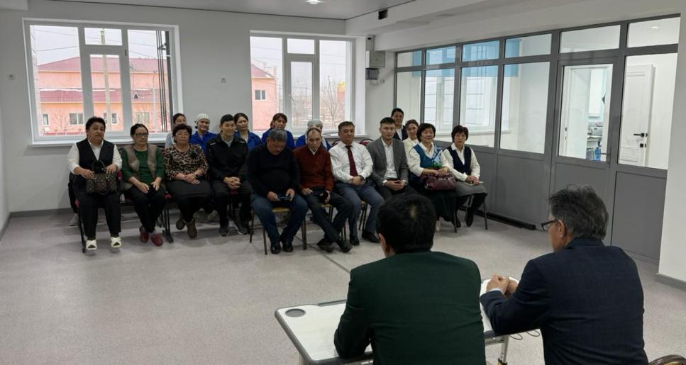 Бүгін Махамбет ауданында коалиция мүшелері Қызылүй орта мектебі ұжымымен кездесті