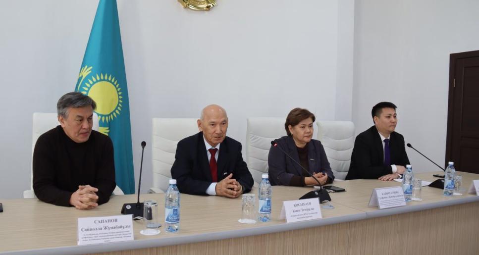 Ғылыми-сараптамалық топ мүшелері ауданда